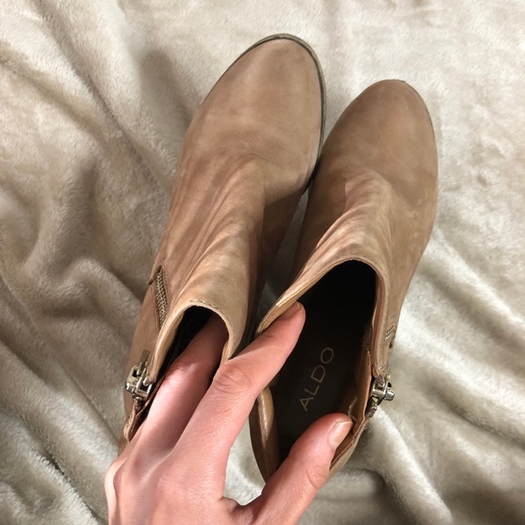 ALDO heel ankle boots booties tan brown suede 7.5 - Picture 6 of 7